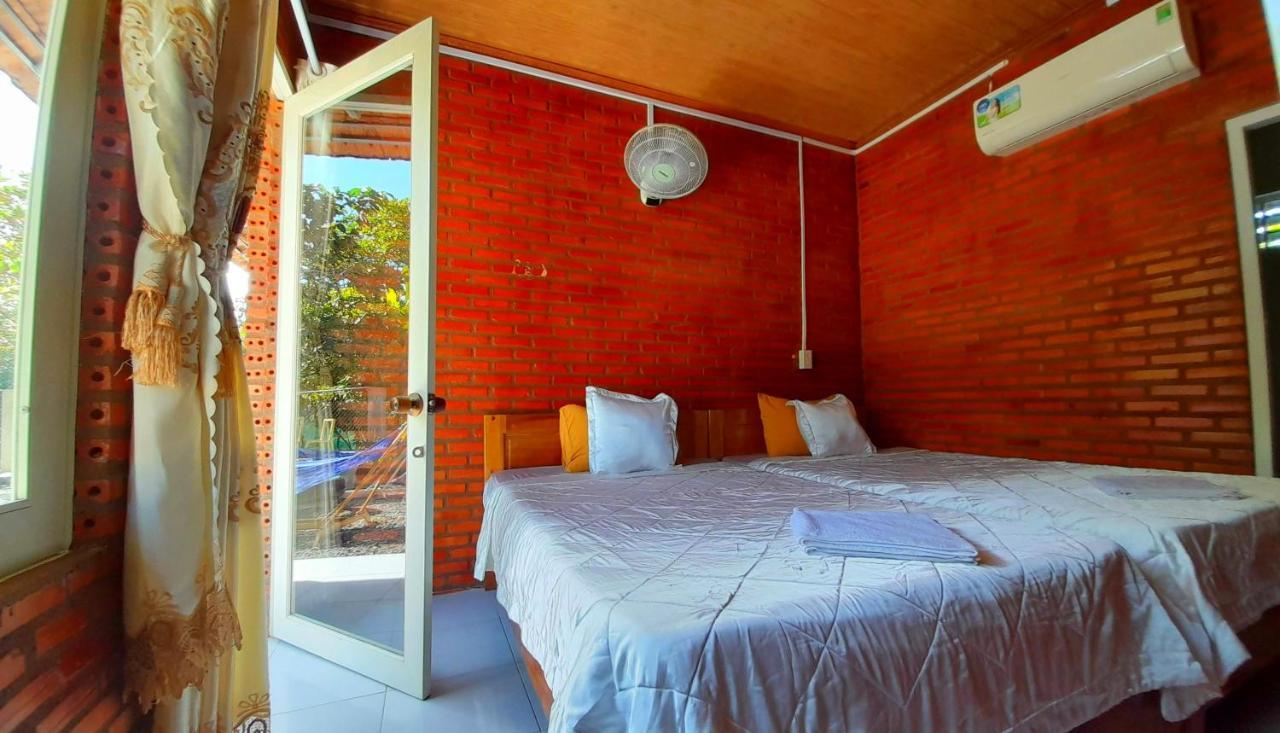 Cat Tien Backpackers Hostel 외부 사진