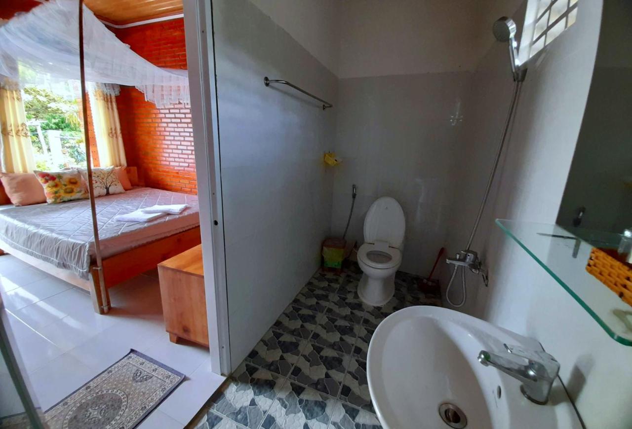 Cat Tien Backpackers Hostel 외부 사진