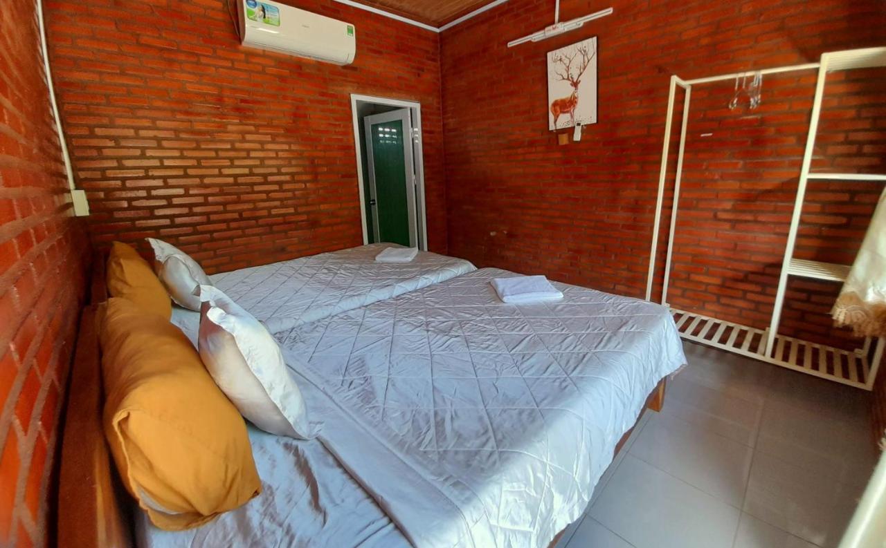 Cat Tien Backpackers Hostel 외부 사진