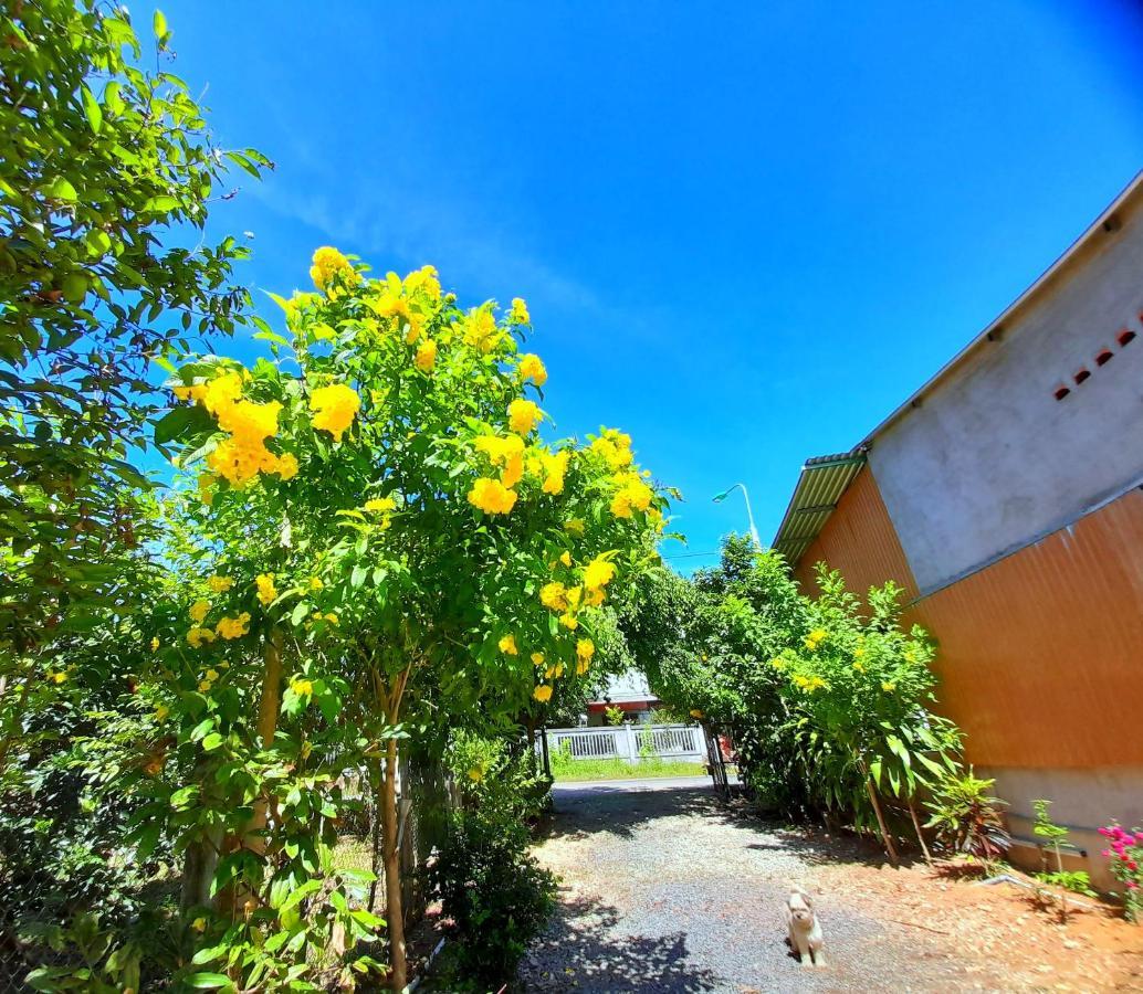 Cat Tien Backpackers Hostel 외부 사진