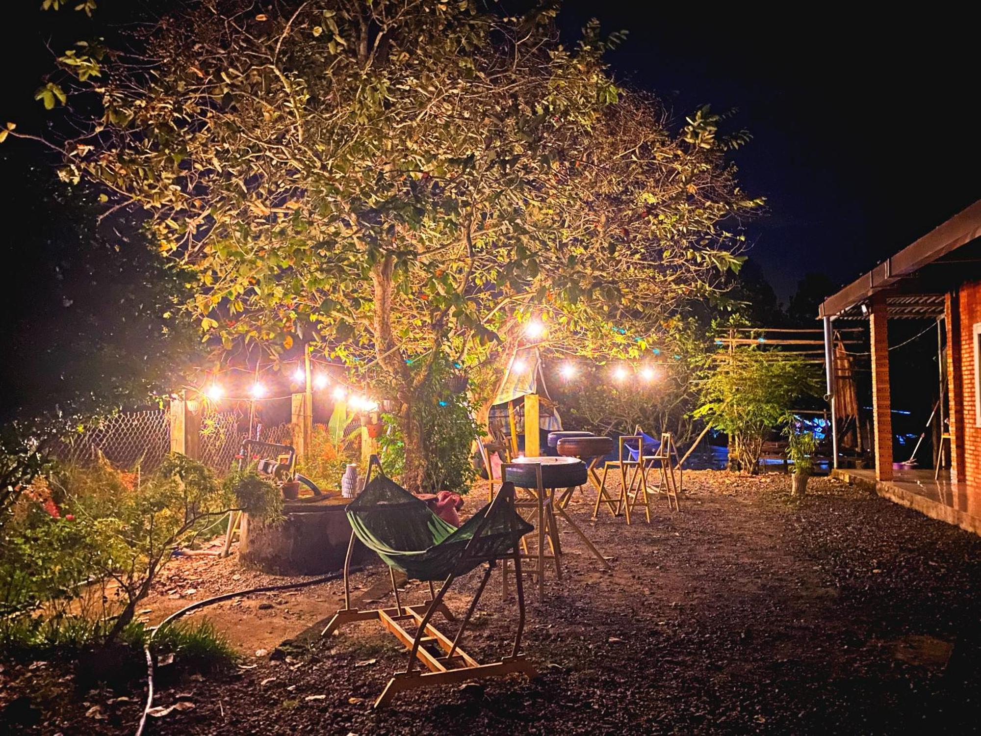 Cat Tien Backpackers Hostel 외부 사진